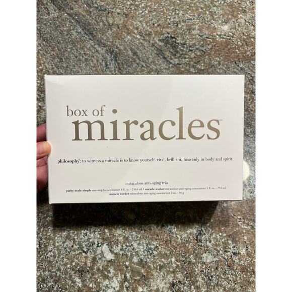 Philosophy Box of Miracles Gift Set Miraculous Anti-aging Trio NEW - Picture 2 of 7